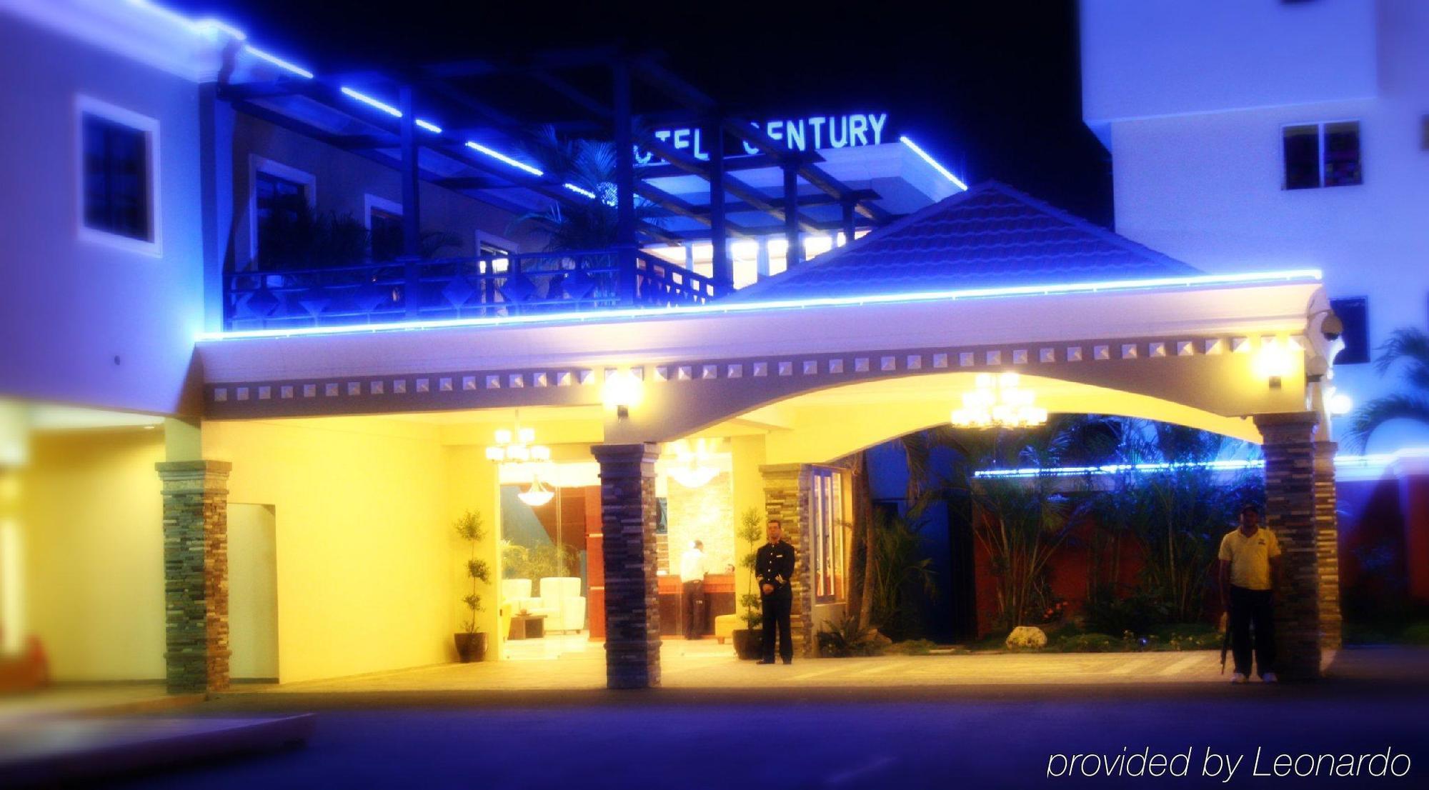 Hotel Century Plaza Santiago De Los Caballeros Eksteriør billede